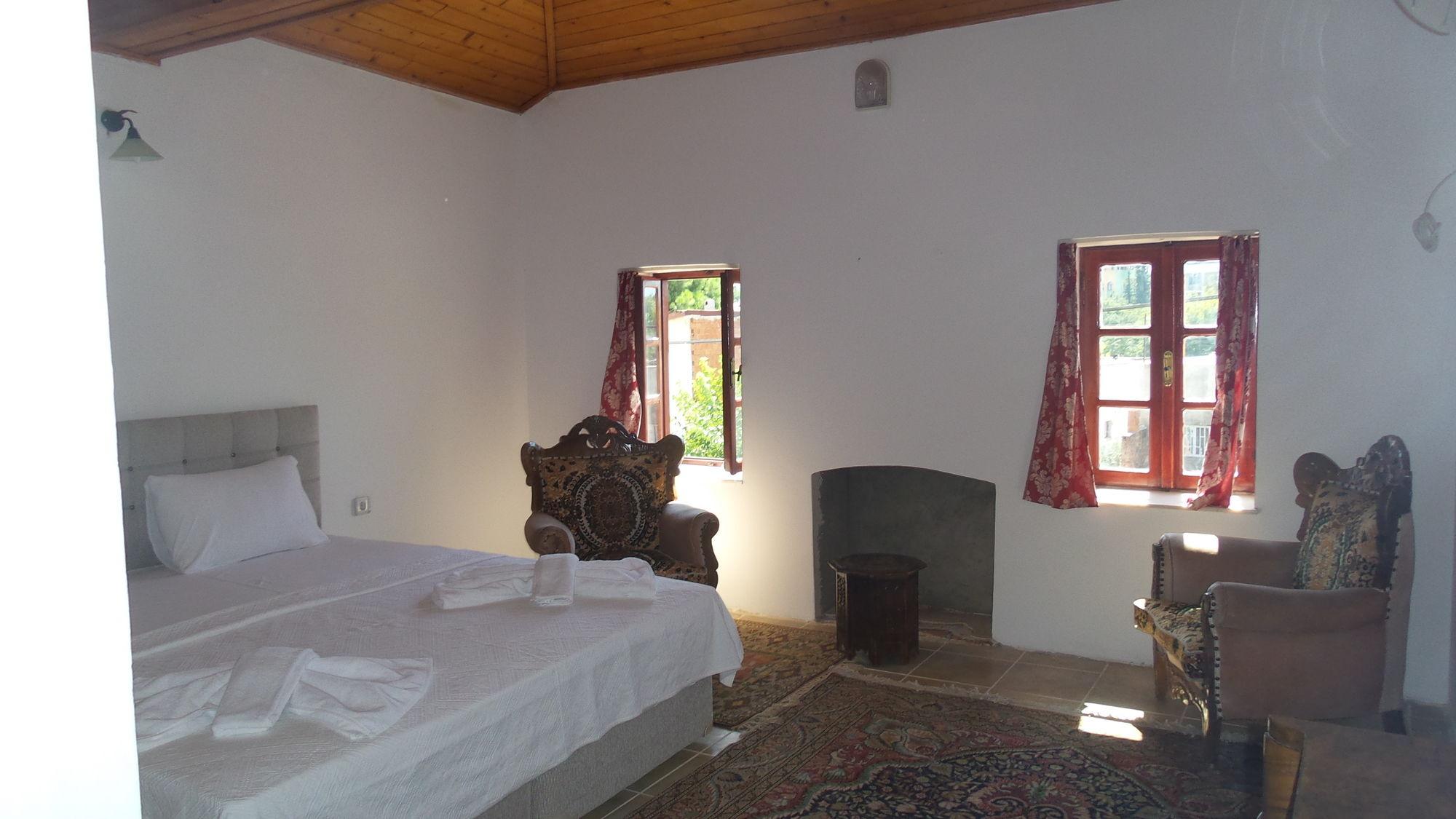 Ali Baba'S House Bed & Breakfast Selcuk ภายนอก รูปภาพ